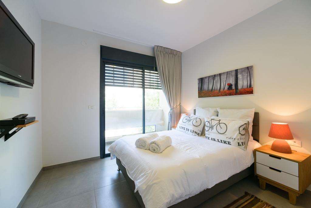 Sunny Luxury Apartments 特拉维夫 外观 照片